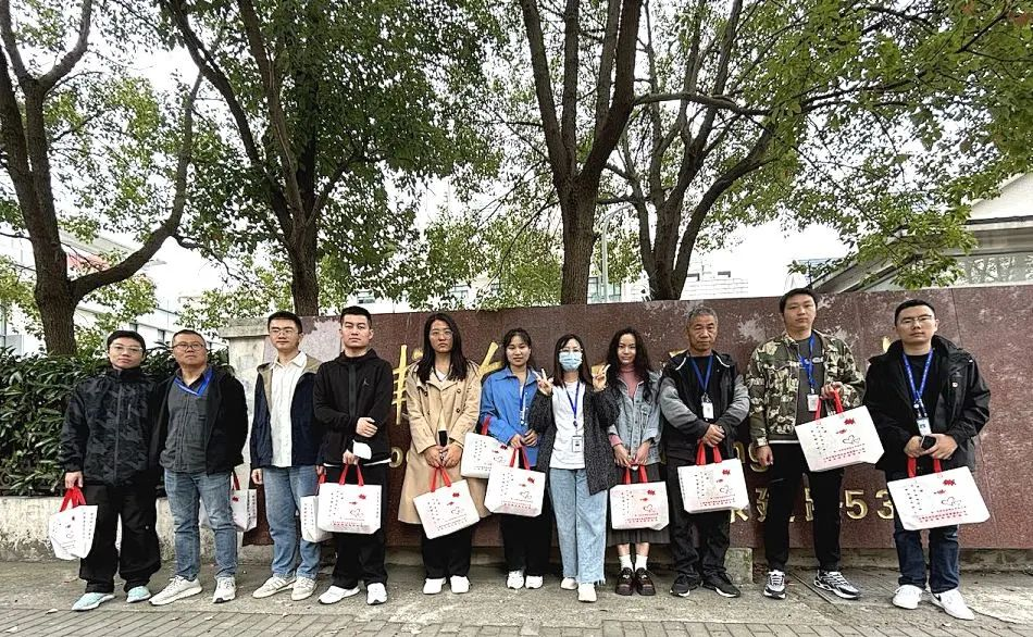 博愛(ài)在心 熱血前行 | 匯聚海尼正能量，無(wú)償獻(xiàn)血傳愛(ài)心~